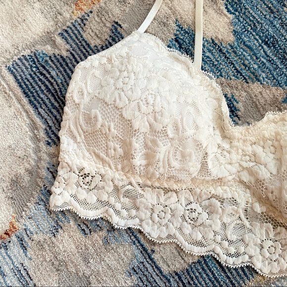 Mae Size M Ivory Lace Bralette - Picture 2 of 5